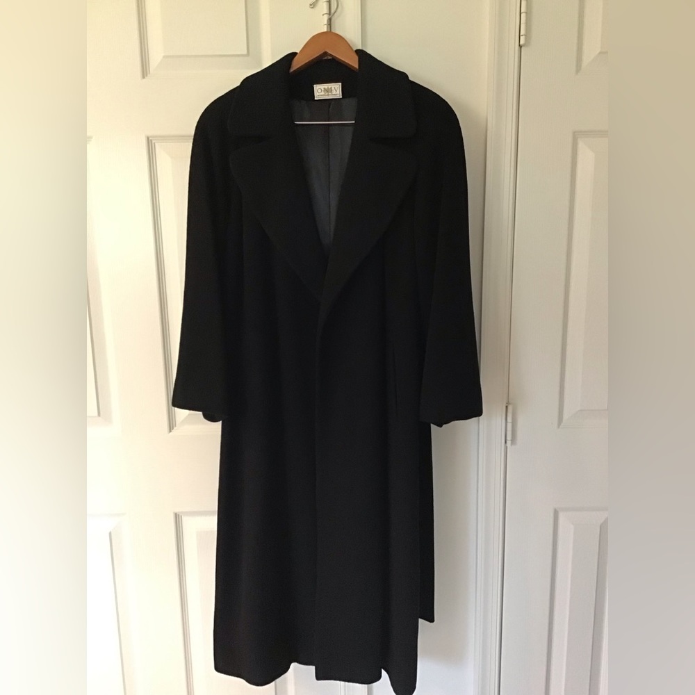 Women’s Long Dress coat, black